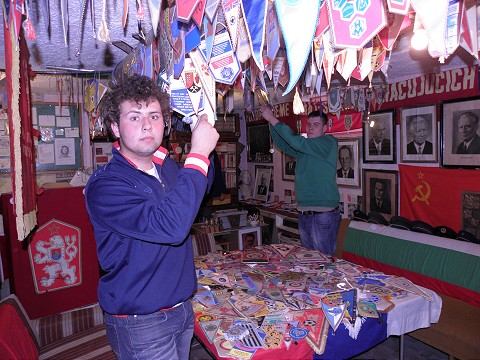 Zberatelia vlajok prišli o vzácne kúsky