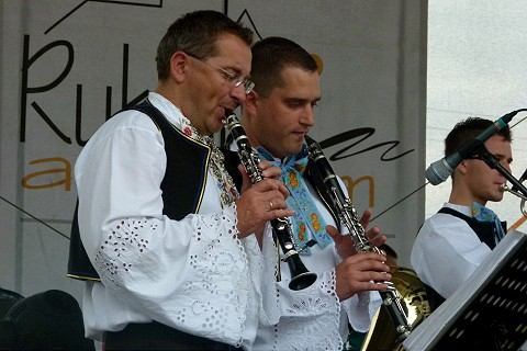 V nedeľu pokračujú Promenádne koncerty dychoviek v mestskom amfiteátri