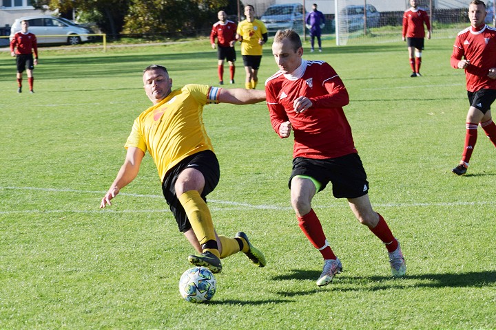 Kam za futbalom? Majcichov hostí Voderady, Červeník ide do Leopoldova
