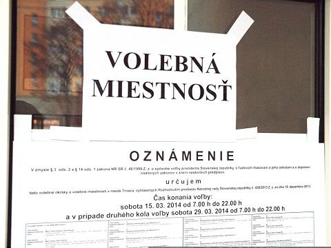 V jednej z najmenších obcí regiónu pribrzdil voličskú účasť dážď