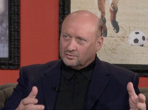 Pred City Arenou osadia dlaždičky s menami fanúšikov, západná tribúna bude vyššia o dva metre