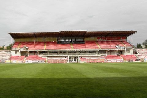 Spartak obmedzí pobyt na východnej tribúne len na krytú časť