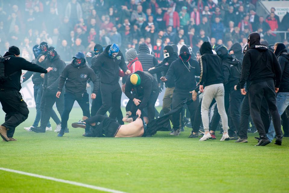 Spartak dostal ako trest tri domáce zápasy bez divákov a finančnú pokutu