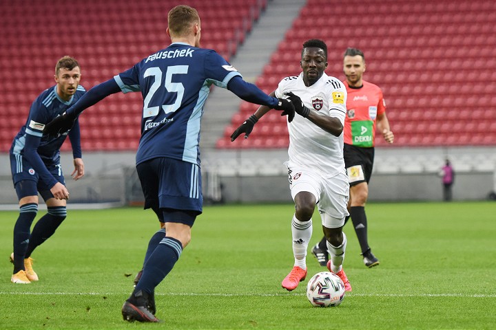 Spartak prehral derby so Slovanom, pred ďalším zápasom prišiel o troch hráčov