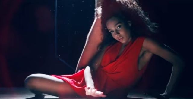 VIDEO: Bystrík má nový klip k svojmu hitu, tancuje v ňom krásavica Yasmin