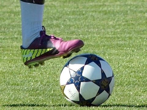 Futbal, III. B: Gólové hody v Horných Otrokovciach, úradoval Bihári