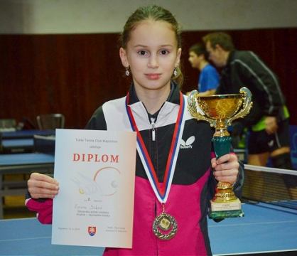 Stolnotenisti Majcichova zaznamenali medailový víkend
