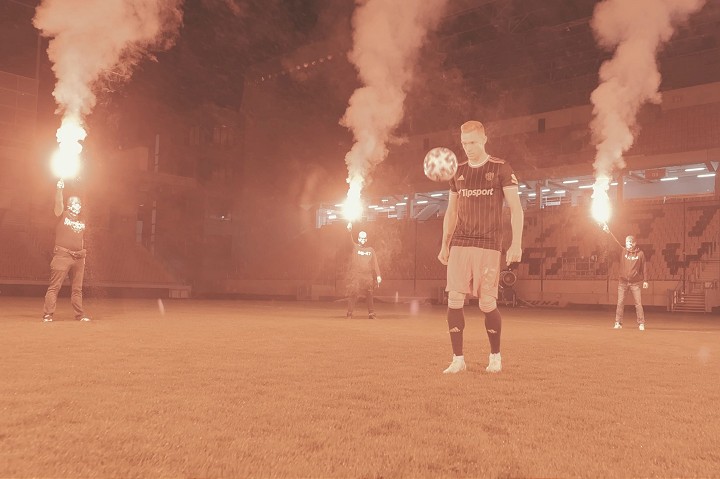 Spartakovci majú nový song, vznikol k výročiu fanúšikovskej skupiny Southside