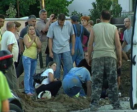 VIDEO: TRAGÉDIA: Muža zasypala zemina, zomrel v nemocnici