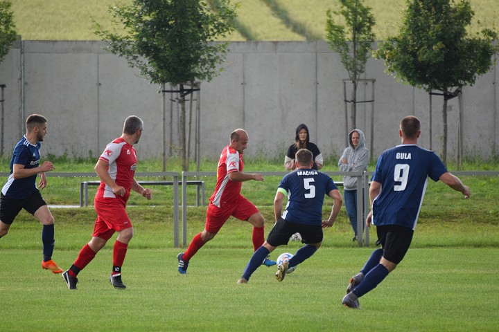 Kam za futbalom? Cifer, Špačince a Buková môžu spečatiť postup