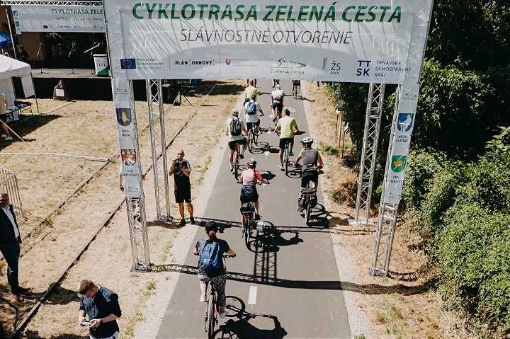 Cyklotrasy v kraji využívajú státistíce ľudí, úspech majú i trasy pri Piešťanoch