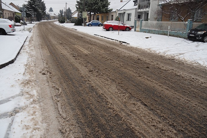 Slovenská pošta v niektorých častiach Trnavského kraja mešká s doručovaním zásielok