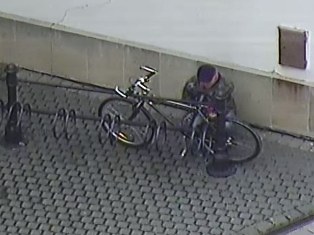 Chytili zlodeja bicyklov, kradol priamo pred kostolom