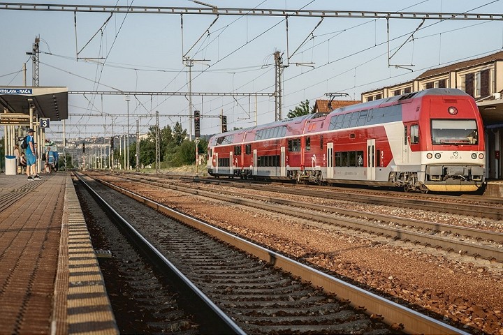 Vybrané vlaky z Trnavy budú pre výluku odklonené na stanicu Bratislava – Nové Mesto