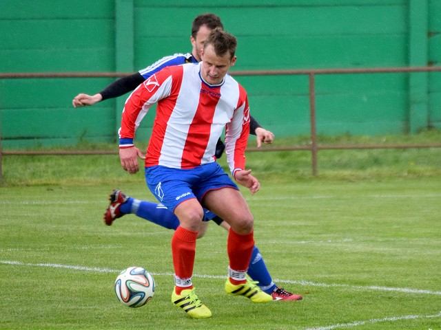 Futbal, 5. liga: Veľké Kostoľany a Gbely bodovo utiekli Zvončínu