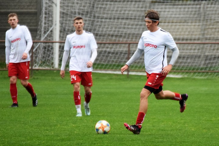 Kam za futbalom? Do Zavara prídu Brestovany, Zvončín hostí Majcichov
